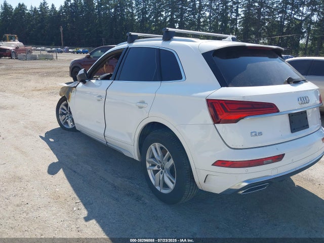 2022 AUDI Q5 WA1GAAFY0N2082557 Photo 2