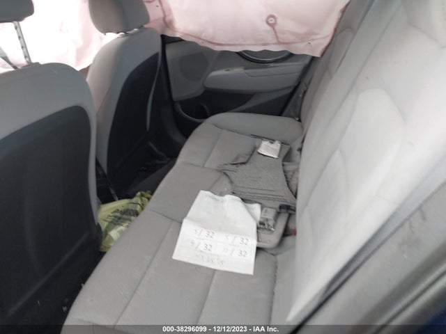 Hyundai ELANTRA SE 2018 5NPD74LF1JH315706 Image 8