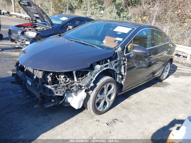Chevrolet Cruze Premier Auto 2017 1G1BF5SM9H7227607 Image 2