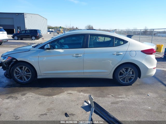 Hyundai ELANTRA SE 2017 5NPD84LF6HH088147 Image 15