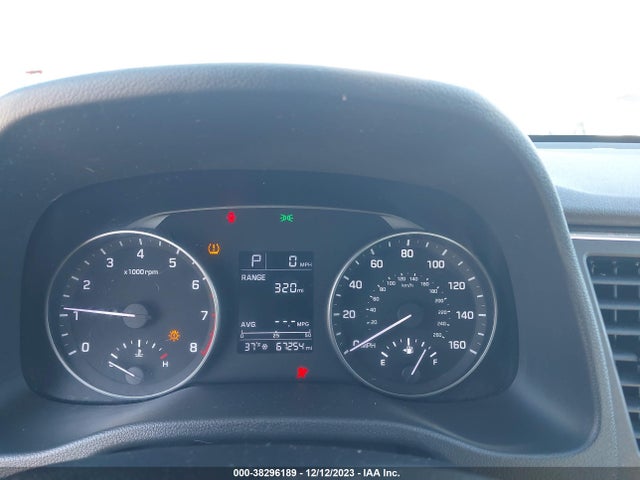 Hyundai ELANTRA SE 2017 5NPD84LF6HH088147 Image 16