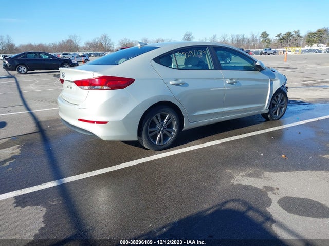 Hyundai ELANTRA SE 2017 5NPD84LF6HH088147 Image 4