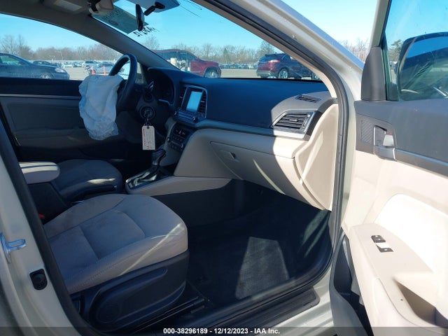 Hyundai ELANTRA SE 2017 5NPD84LF6HH088147 Image 5