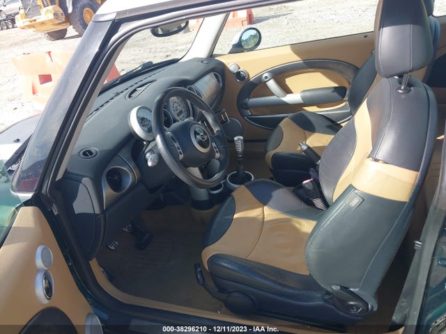 2004 MINI COOPER S WMWRE33404TD78199 Photo 4