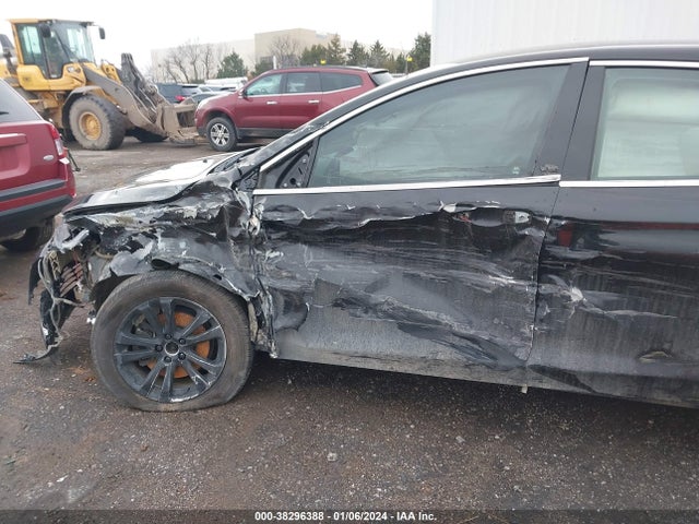 Chrysler 200 Limited 2016 1C3CCCAB8GN157623 Image 6