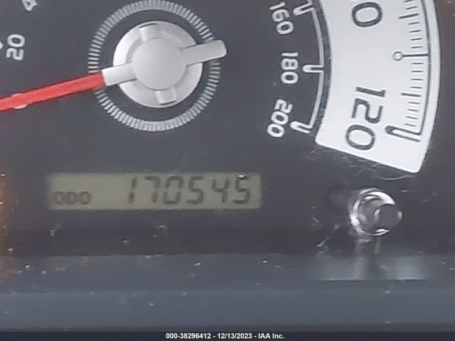 2008 TOYOTA FJ CRUISER VIN: JTEBU11F08K030858