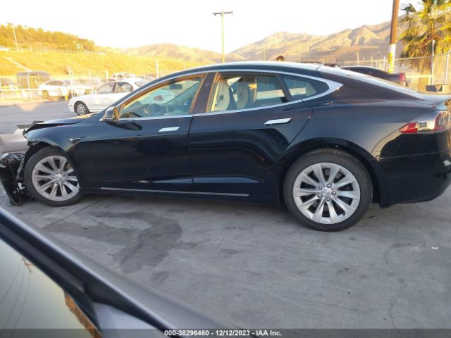 5YJSA1E2XHF217154 Tesla Model S 100d/60d/75d/90d/p100d