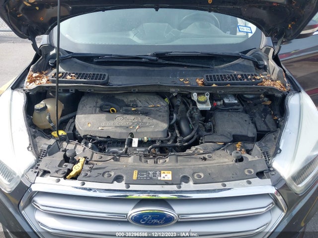 2017 FORD ESCAPE TITANIUM VIN: 1FMCU0JD3HUE94230