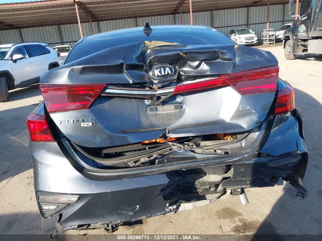 2019 Kia Forte Fe მანქანა იყიდება აუქციონზე, vin: 3KPF24AD3KE062287, აუქციონის ნომერი: 38296713