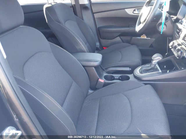 2019 Kia Forte Fe მანქანა იყიდება აუქციონზე, vin: 3KPF24AD3KE062287, აუქციონის ნომერი: 38296713