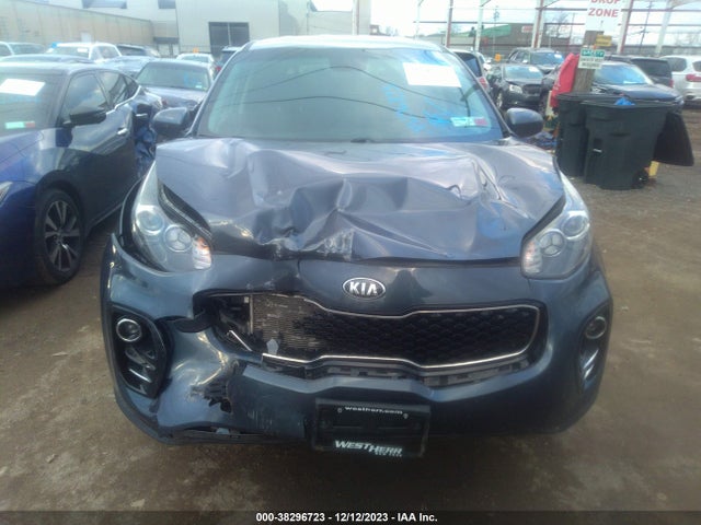 2019 KIA SPORTAGE LX VIN: KNDPMCAC1K7535684