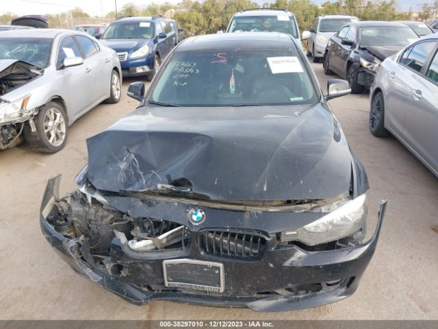 WBA3B1G53FNT06794 BMW 320i