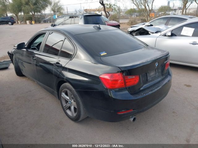 WBA3B1G53FNT06794 BMW 320i