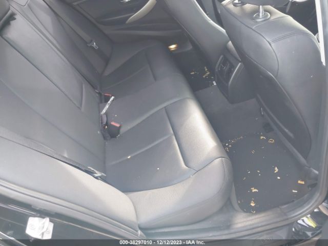 WBA3B1G53FNT06794 BMW 320i