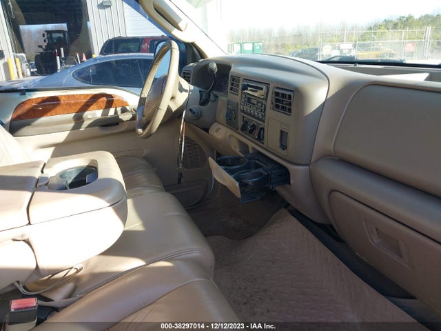 2004 FORD F-250 LARIAT/XL/XLT VIN: 1FTNW21P84EB53956