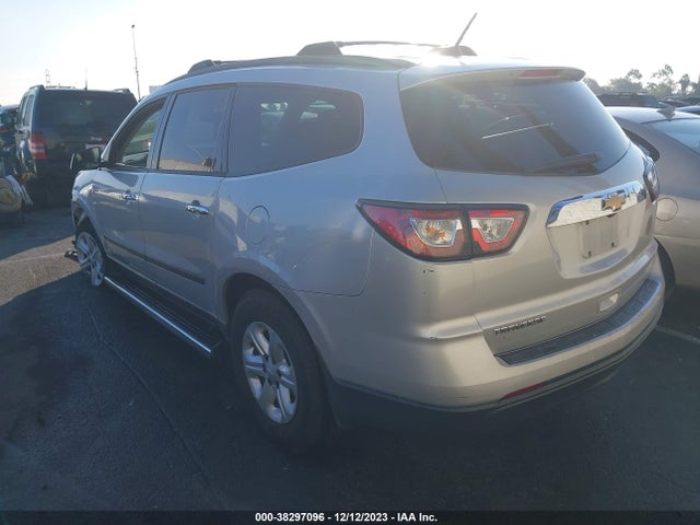 Chevrolet Traverse Ls 2017 1GNKRFED0HJ138454 Image 3