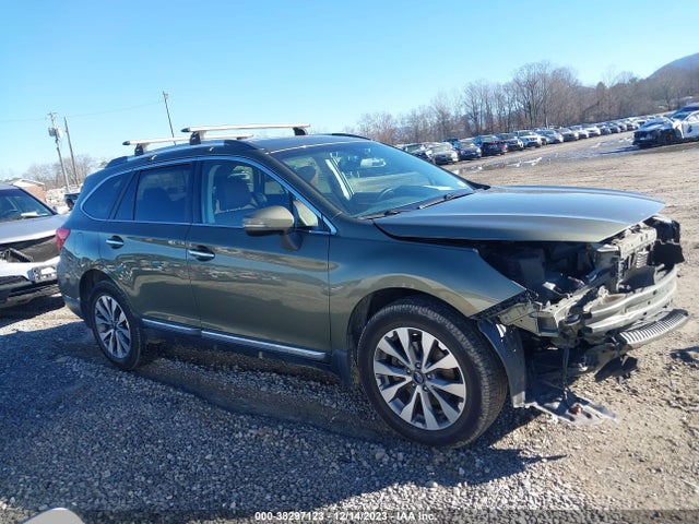 2018 SUBARU OUTBACK 3.6R TOURING VIN: 4S4BSETC3J3307213