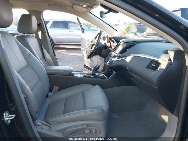 Chevrolet IMPALA 1LT 2018 2G1105S38J9139432 Image 5