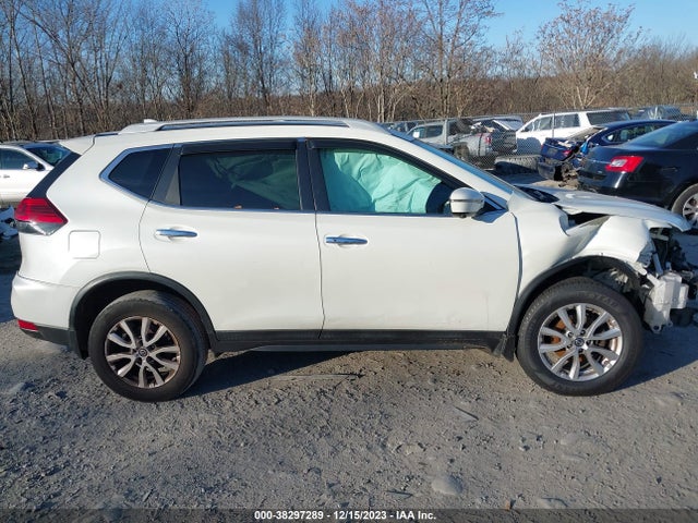 Nissan ROGUE SV 2017 5N1AT2MV8HC891707 Image 13