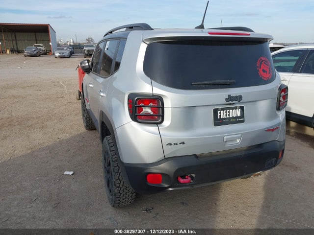 ZACCJBCB6JPG74457 Jeep Renegade Trailhawk 4x4