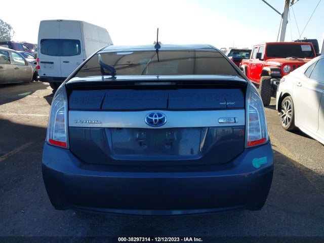 Toyota PRIUS PLUG-IN 2015 JTDKN3DP2F3067306 Image 16