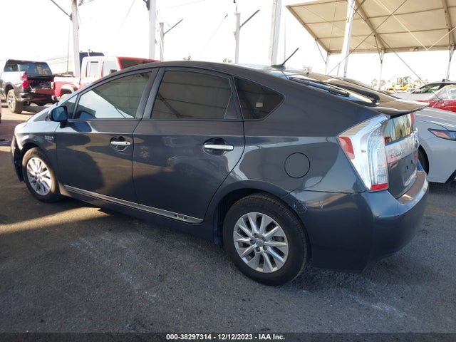 Toyota PRIUS PLUG-IN 2015 JTDKN3DP2F3067306 Image 3