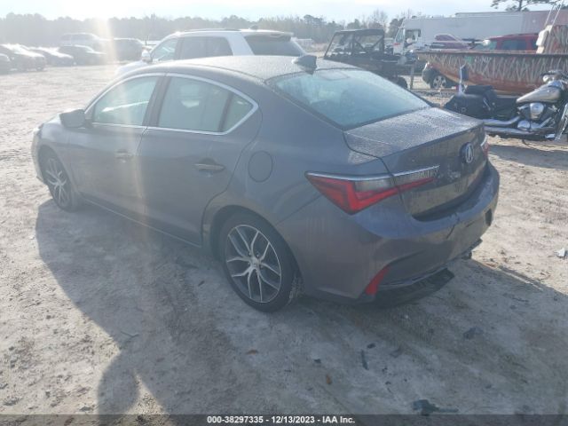 19UDE2F77NA000955 Acura Ilx Premium Package