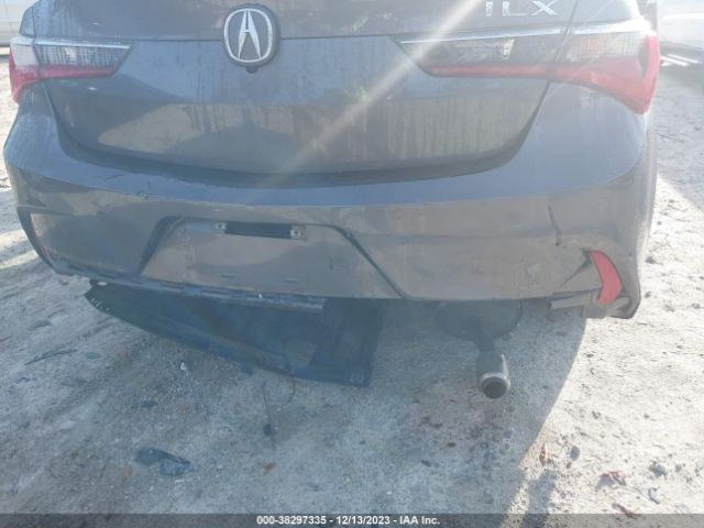 19UDE2F77NA000955 Acura Ilx Premium Package