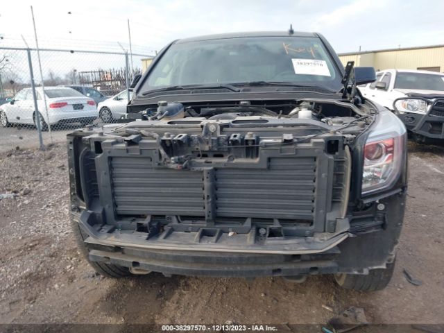 1GKS2FKC8JR159198 GMC Yukon Xl Sle