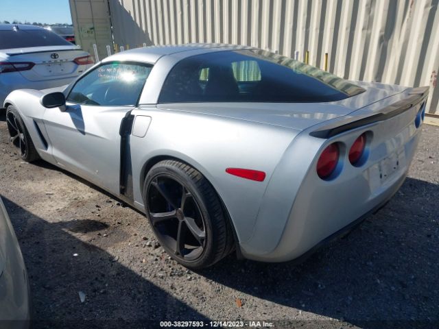 2011 CHEVROLET CORVETTE 1G1YA2DW5B5102628 Photo 2