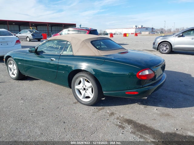 1998 JAGUAR XK8 SAJGX2248WC018860 Photo 2