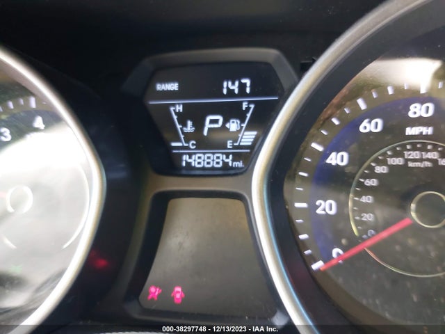 2015 HYUNDAI ELANTRA SE VIN: 5NPDH4AE8FH616164