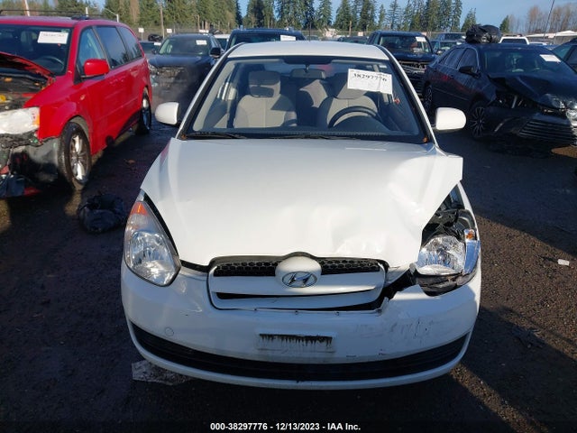 2010 HYUNDAI ACCENT GS VIN: KMHCM3AC2AU184648