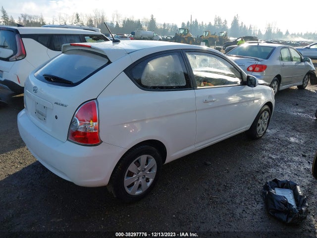 2010 HYUNDAI ACCENT GS VIN: KMHCM3AC2AU184648