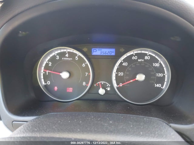 2010 HYUNDAI ACCENT GS VIN: KMHCM3AC2AU184648
