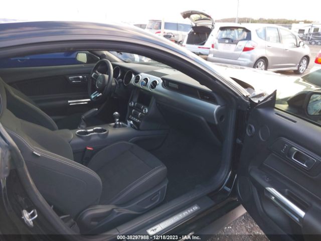 2022 FORD MUSTANG 1FA6P8CF0N5150856 Photo 4