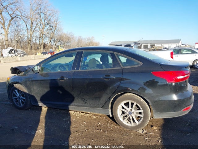2018 FORD FOCUS SE VIN: 1FADP3F29JL292311