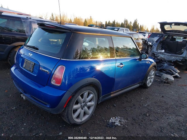 2005 MINI COOPER S WMWRE33485TD94409 Photo 3