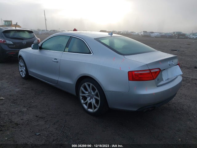 2011 AUDI A5 2.0T PREMIUM VIN: WAUCFAFR2BA078314