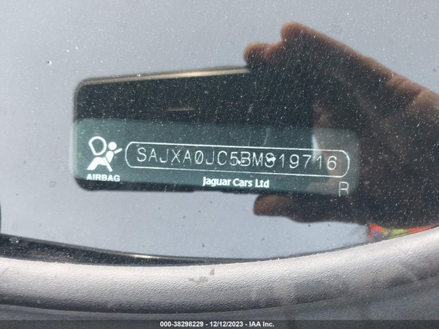 2011 JAGUAR XF SAJXA0JC5BMS19716 Photo 8
