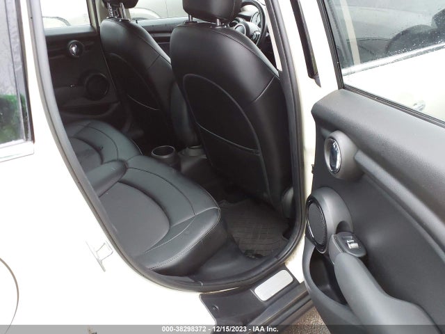 2016 MINI HARDTOP WMWXU1C58G2D13022 Photo 7