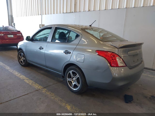 2013 NISSAN VERSA 1.6 S+ VIN: 3N1CN7AP0DL820402