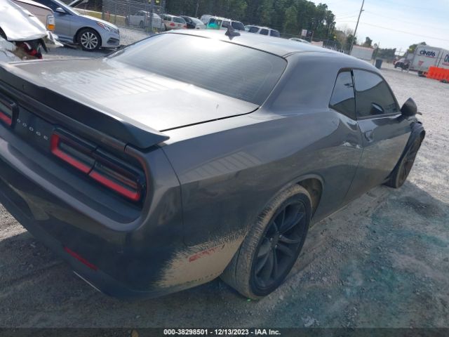2C3CDZAGXGH300687 Dodge Challenger Sxt Plus