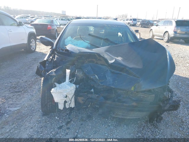 2013 HYUNDAI ELANTRA GLS VIN: 5NPDH4AE6DH259600