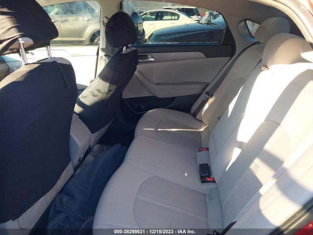 Hyundai SONATA SE 2016 5NPE24AF9GH277558 Image 8