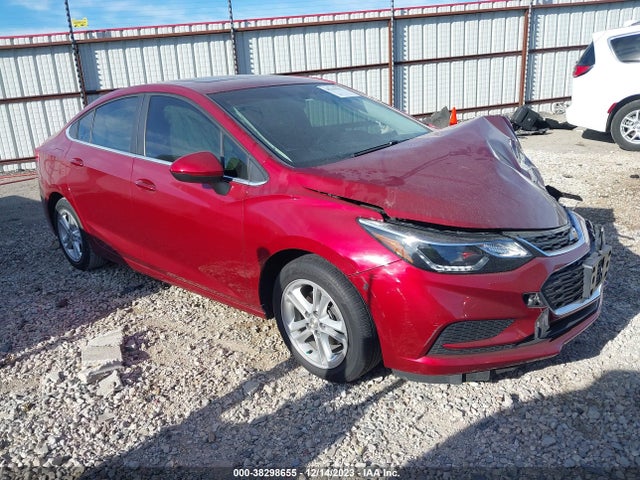 Chevrolet Cruze Lt Auto 2018 1G1BE5SMXJ7167586 Image 1