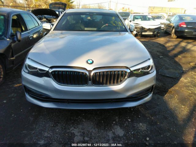 WBAJB1C59JB084169 BMW 530e Xdrive Iperformance