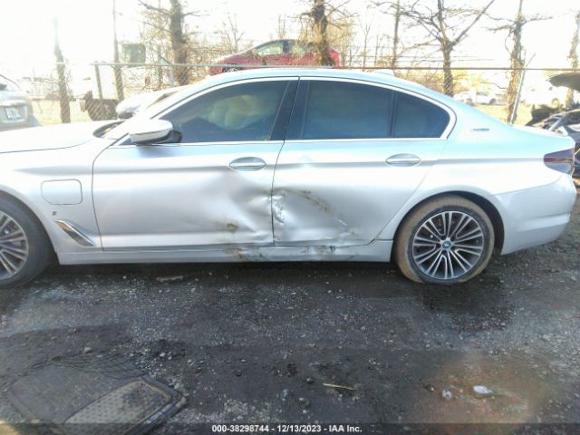 WBAJB1C59JB084169 BMW 530e Xdrive Iperformance