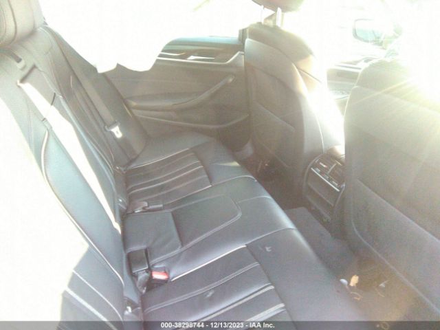WBAJB1C59JB084169 BMW 530e Xdrive Iperformance