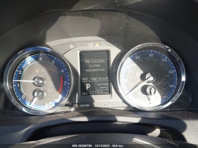 Toyota COROLLA LE 2018 2T1BURHE6JC060504 Image 15